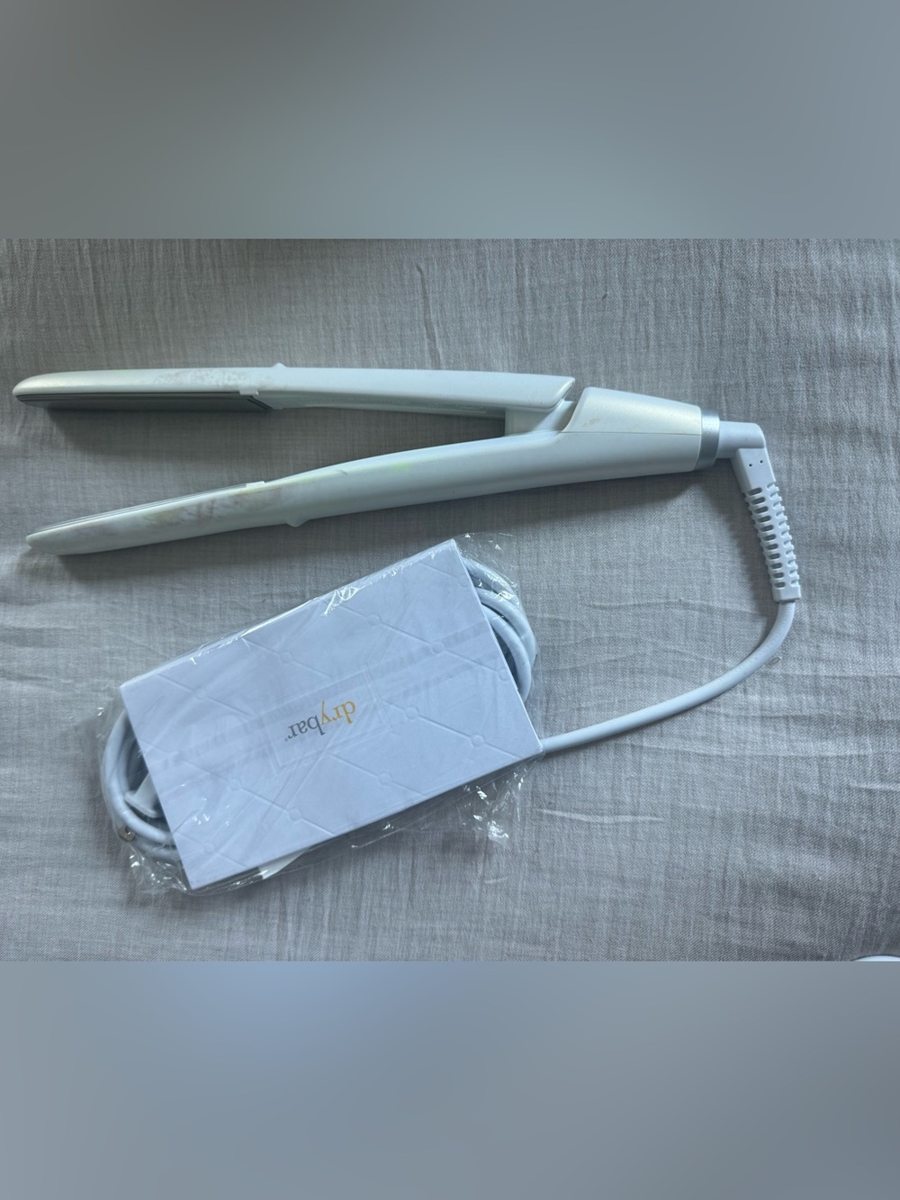 NEW Drybar Reserve Vibrating Styling Hair Flat Iron 1"